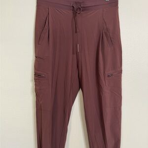 Athleta Venture Jogger Pants Size 10 Mauve Pink Lightweight Travel Pant